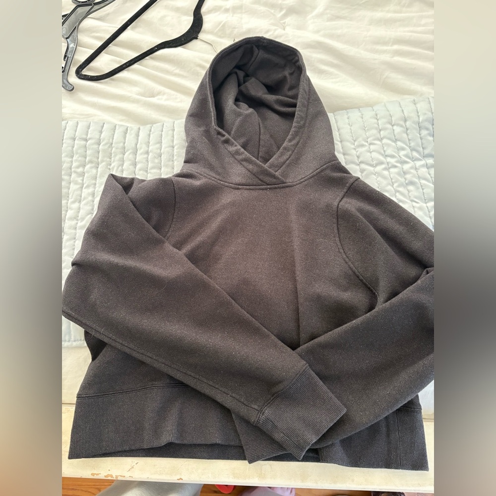Lululemon Charcoal Sweater Cropped